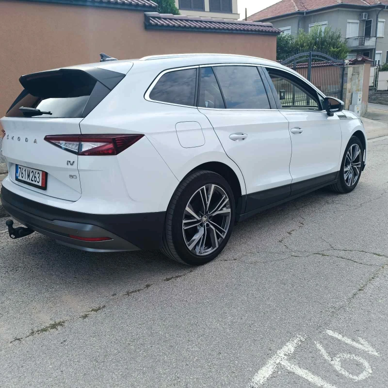 Skoda Enyaq 82 Kwгаранция терм.помпа екстри , снимка 11 - Автомобили и джипове - 51035311
