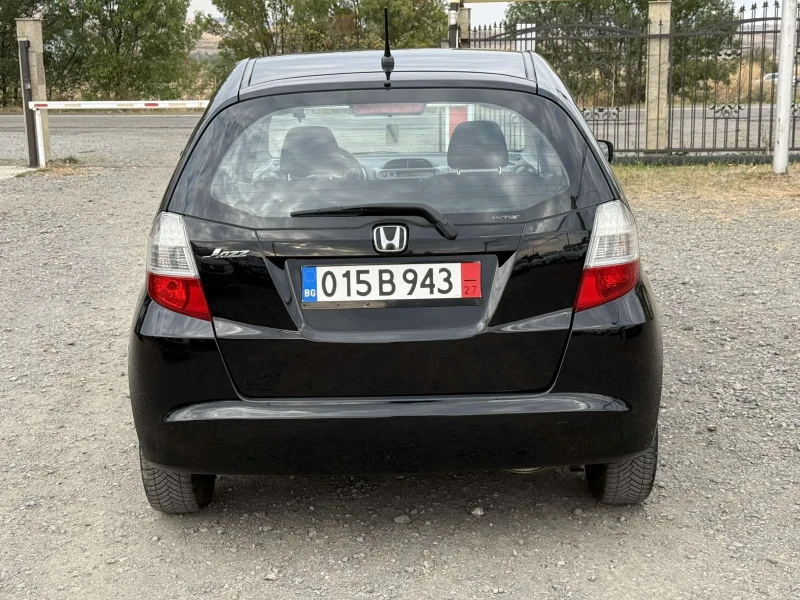 Honda Jazz, снимка 6 - Автомобили и джипове - 51796268