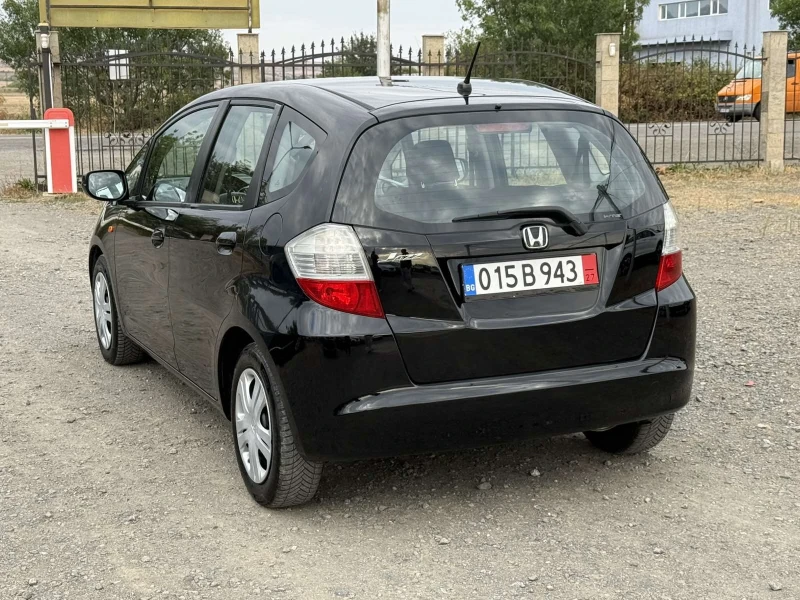 Honda Jazz, снимка 4 - Автомобили и джипове - 51796268