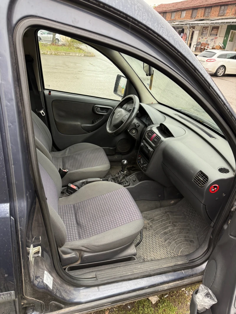 Opel Combo, снимка 11 - Автомобили и джипове - 52054470