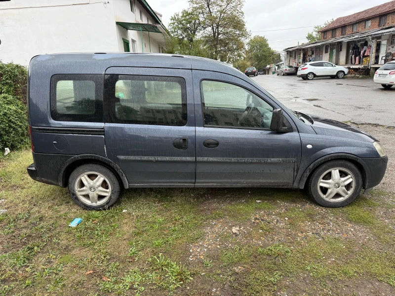 Opel Combo, снимка 4 - Автомобили и джипове - 52054470