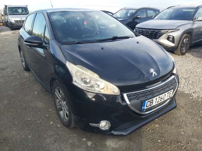 Peugeot 208 1.6 , снимка 7 - Автомобили и джипове - 52490442