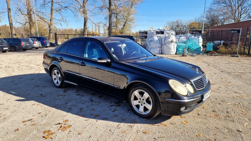Mercedes-Benz E 320 CDI 4Matic Avantgarde, снимка 3 - Автомобили и джипове - 52542950