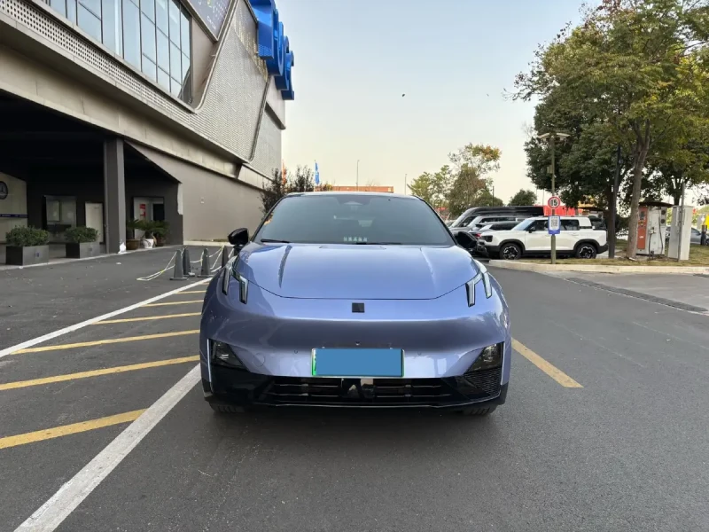 LynkCo 02  Z20 rear-drive Pro 61.47KWH 435km, снимка 3 - Автомобили и джипове - 52862007