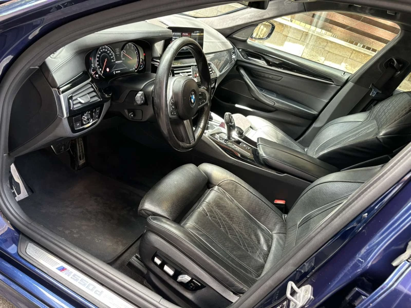 BMW 550 M550d xDrive FULL H/K Head-Up Soft Close , снимка 8 - Автомобили и джипове - 53271062