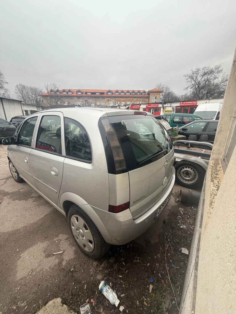 Opel Meriva, снимка 4 - Автомобили и джипове - 53417860