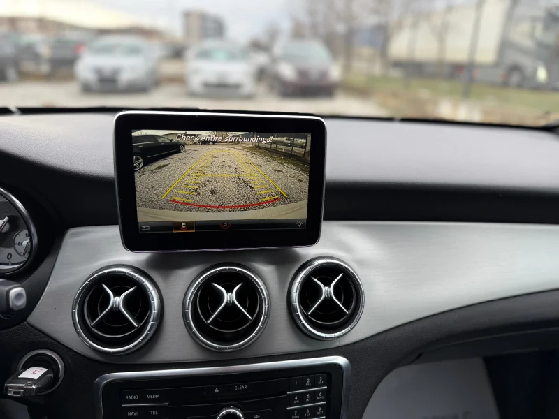 Mercedes-Benz CLA 220 CDI 4Matic AMG ВСИЧКИ ЕКСТРИ, снимка 14 - Автомобили и джипове - 53441562