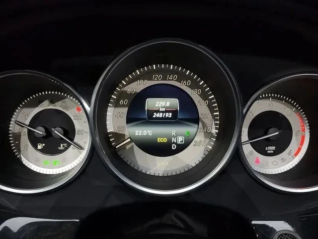 Mercedes-Benz CLS 350 4MATIC  - изображение 7