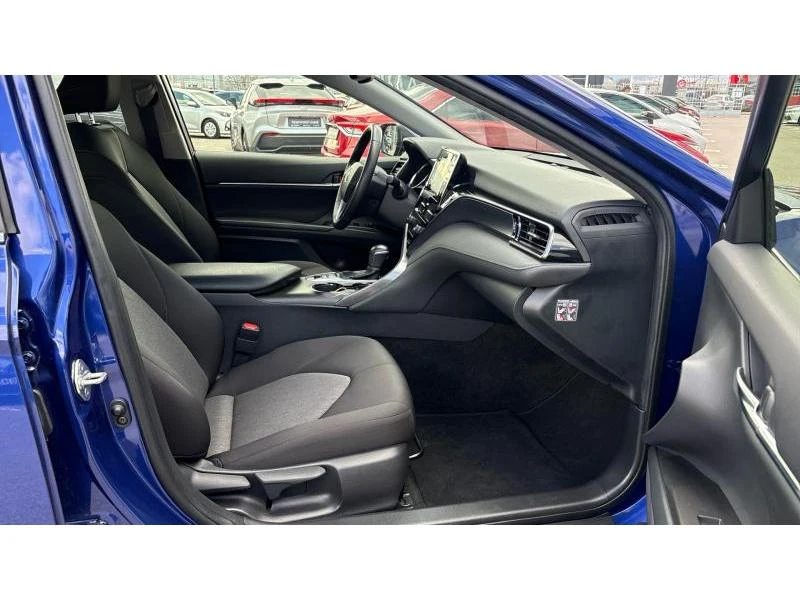 Toyota Camry 2.5 HSD CVT FWD BUSINESS, снимка 6 - Автомобили и джипове - 54125020