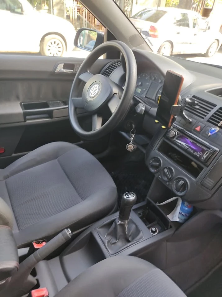 VW Polo, снимка 5 - Автомобили и джипове - 54838166