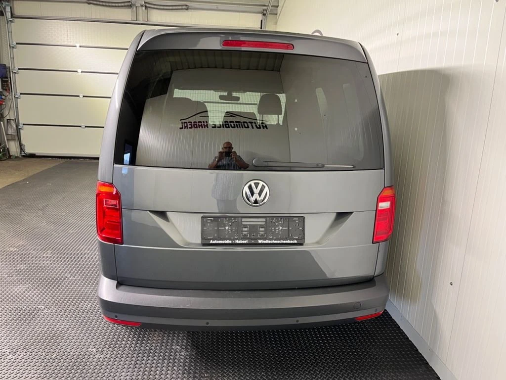 VW Caddy 1,4I - изображение 6