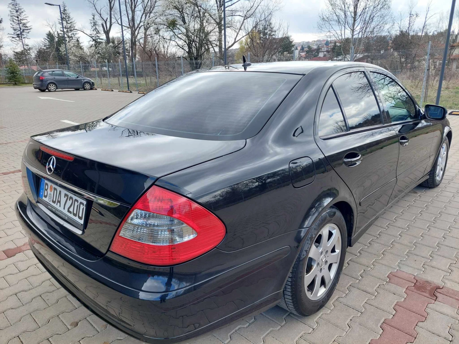 Mercedes-Benz E 200 E 200 KOMPRESOR  - изображение 3