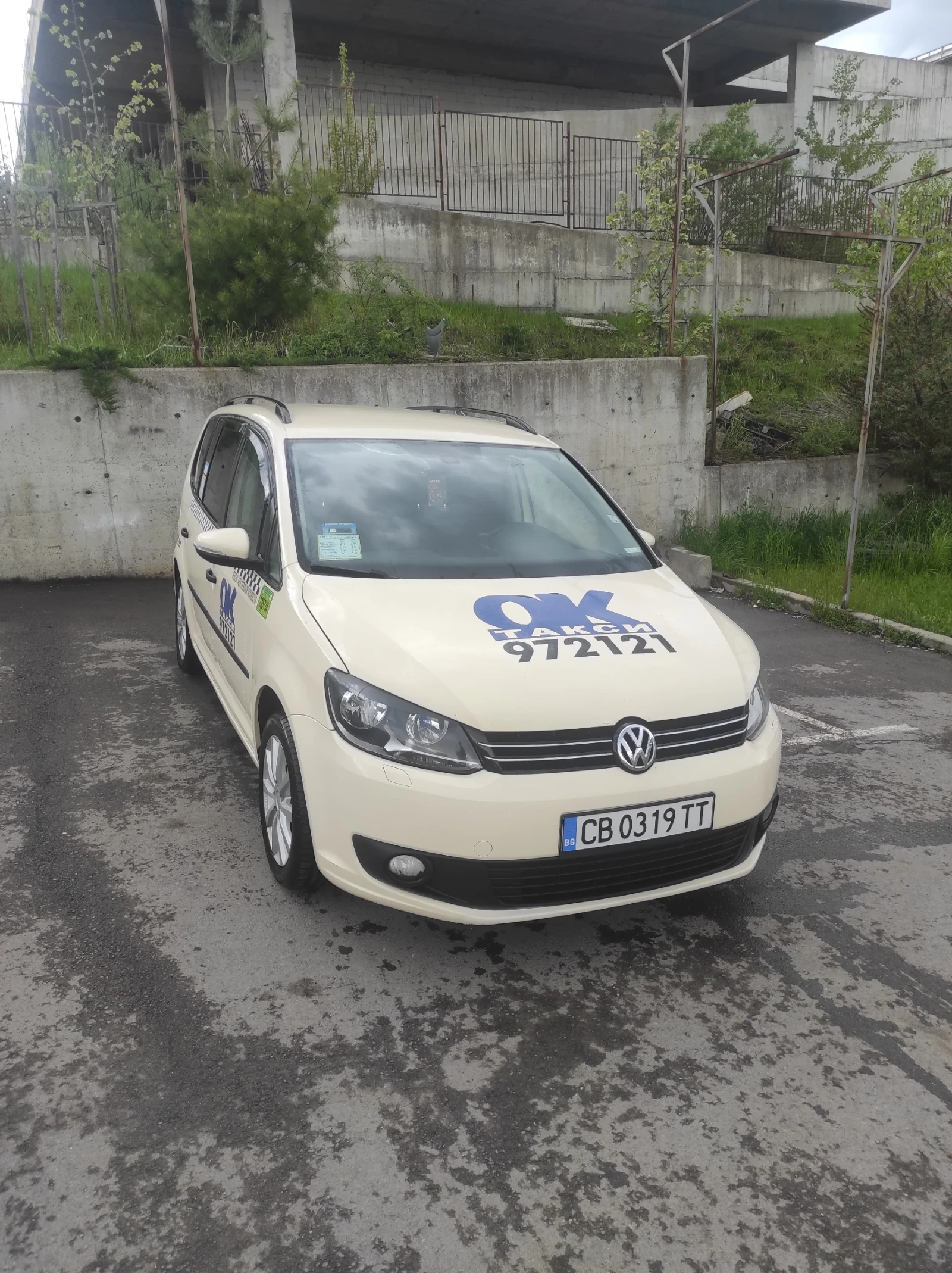 VW Touran 2.0 TDI 110hp DSG - изображение 2