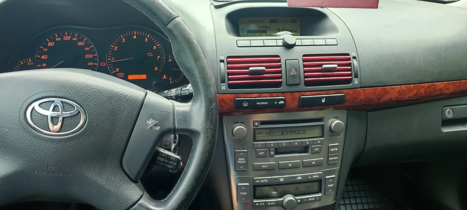 Toyota Avensis Т25 - изображение 6