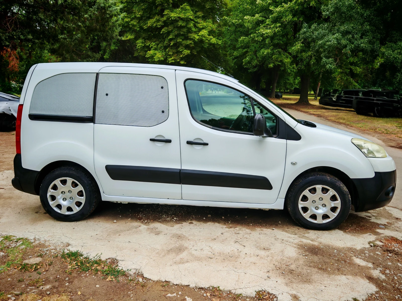 Peugeot Partner Van - изображение 6