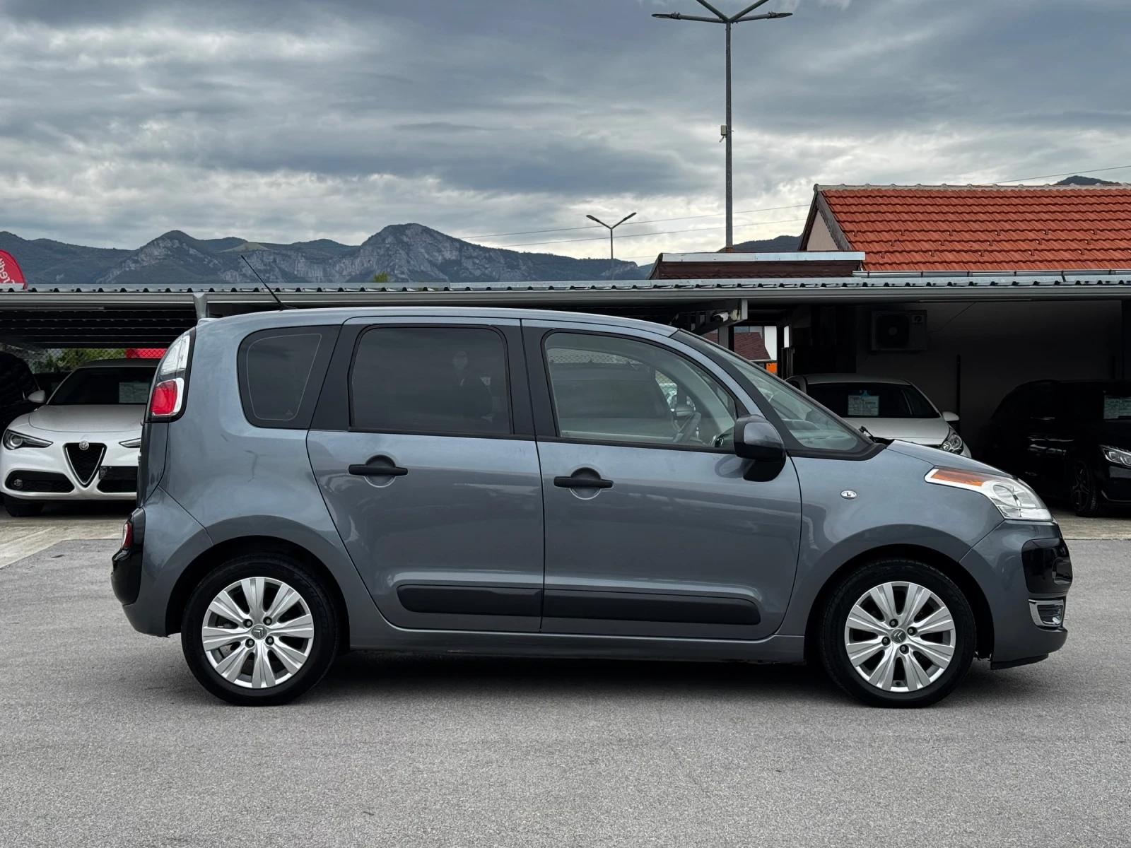 Citroen C3 Picasso 1.4i - изображение 4