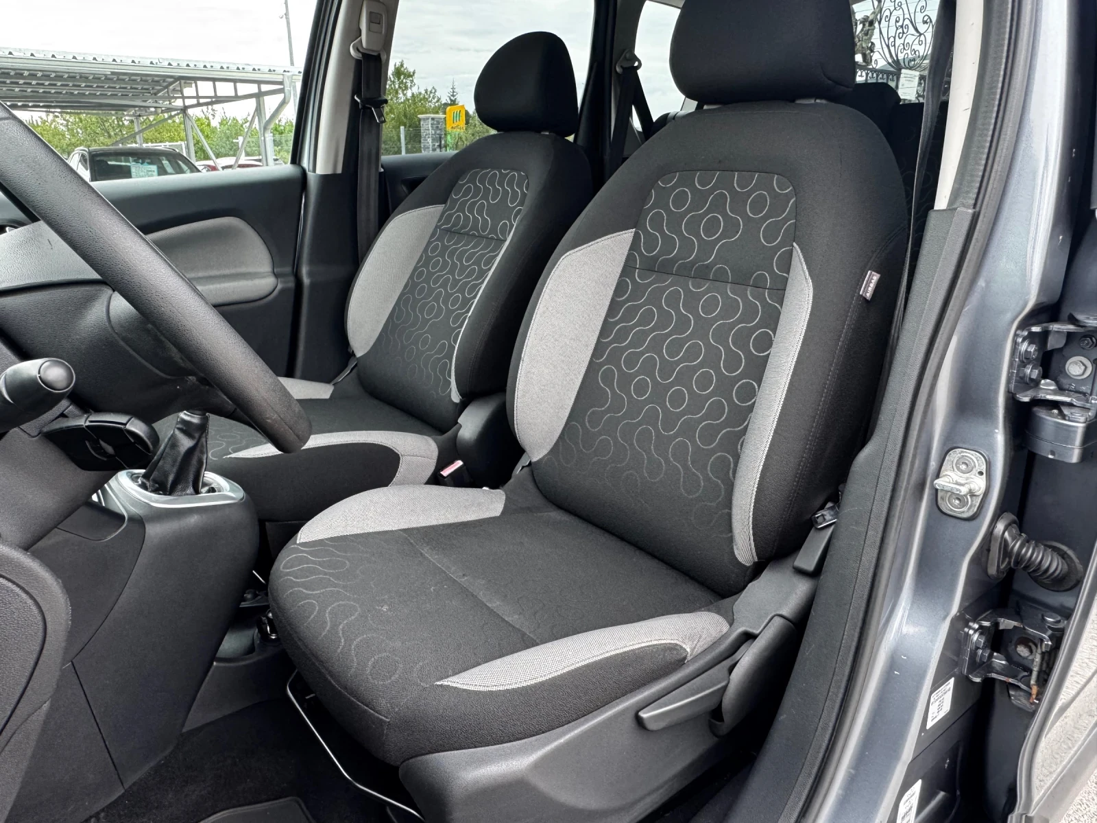 Citroen C3 Picasso 1.4i - изображение 8