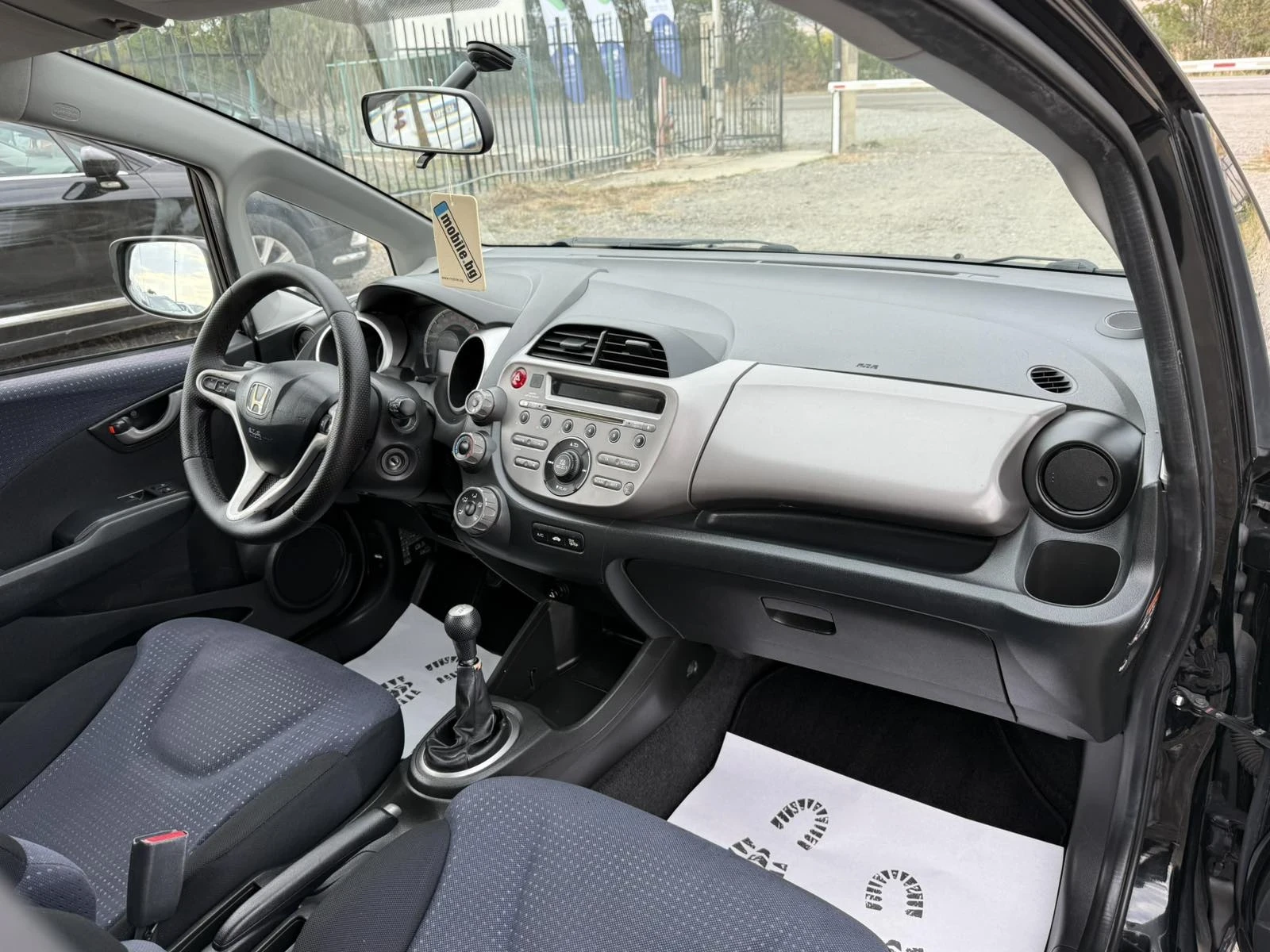 Honda Jazz  - изображение 10