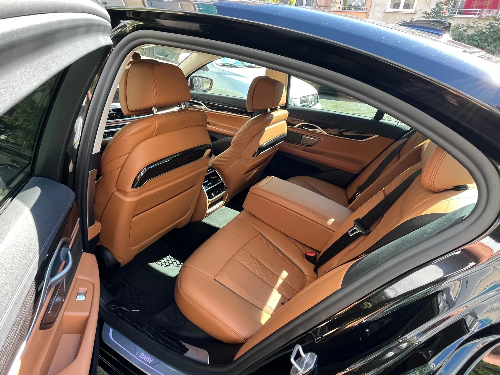 BMW 740  - изображение 3