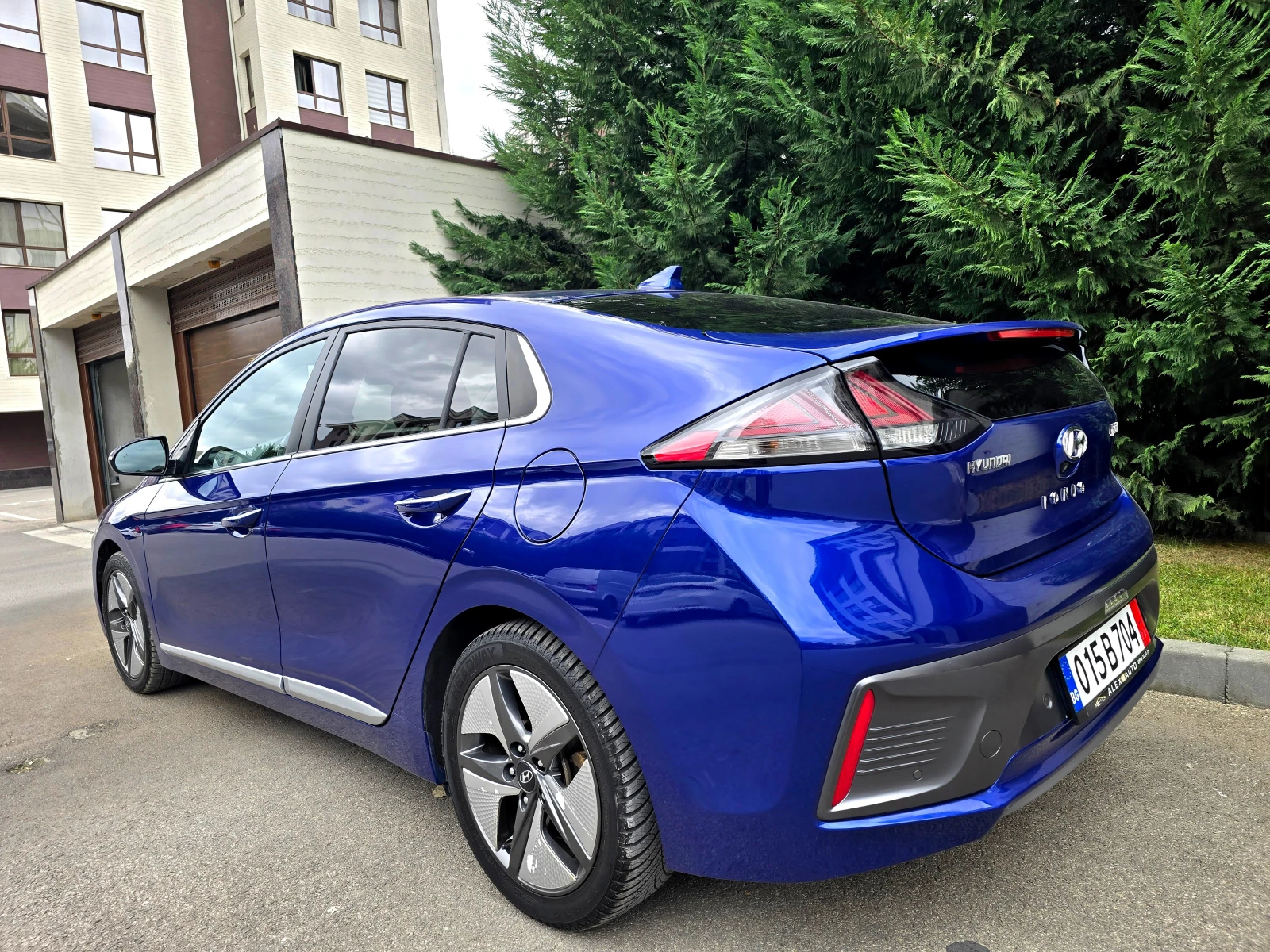 Hyundai Ioniq 1.6 HIBRIDE-PREMIUN-NAVI-KAMERA - изображение 7