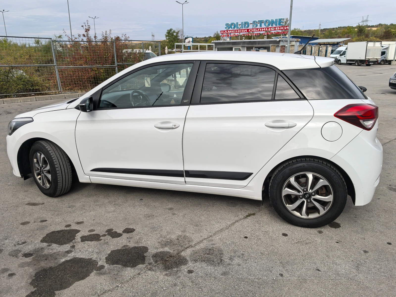 Hyundai I20 1.2 GO - изображение 2