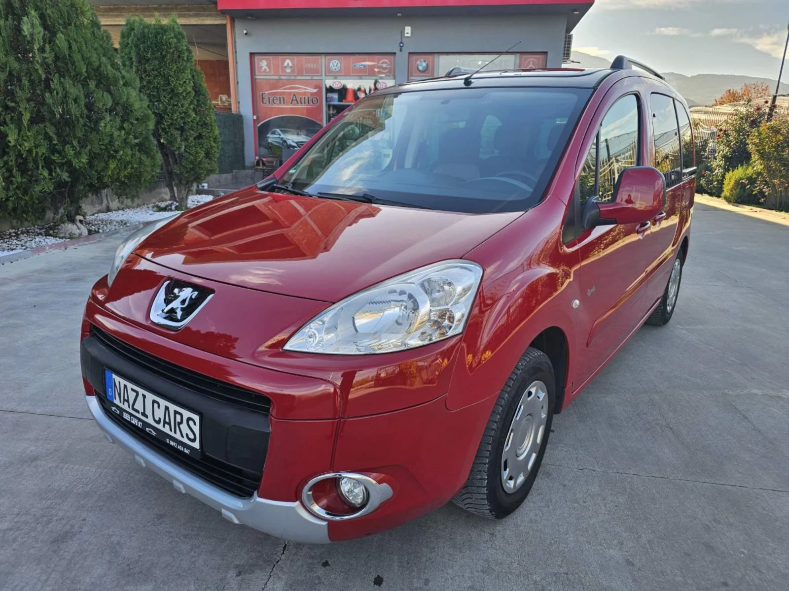 Peugeot Partner 1.6 HDI/PANORAMA/FAMILY | Mobile.bg   1