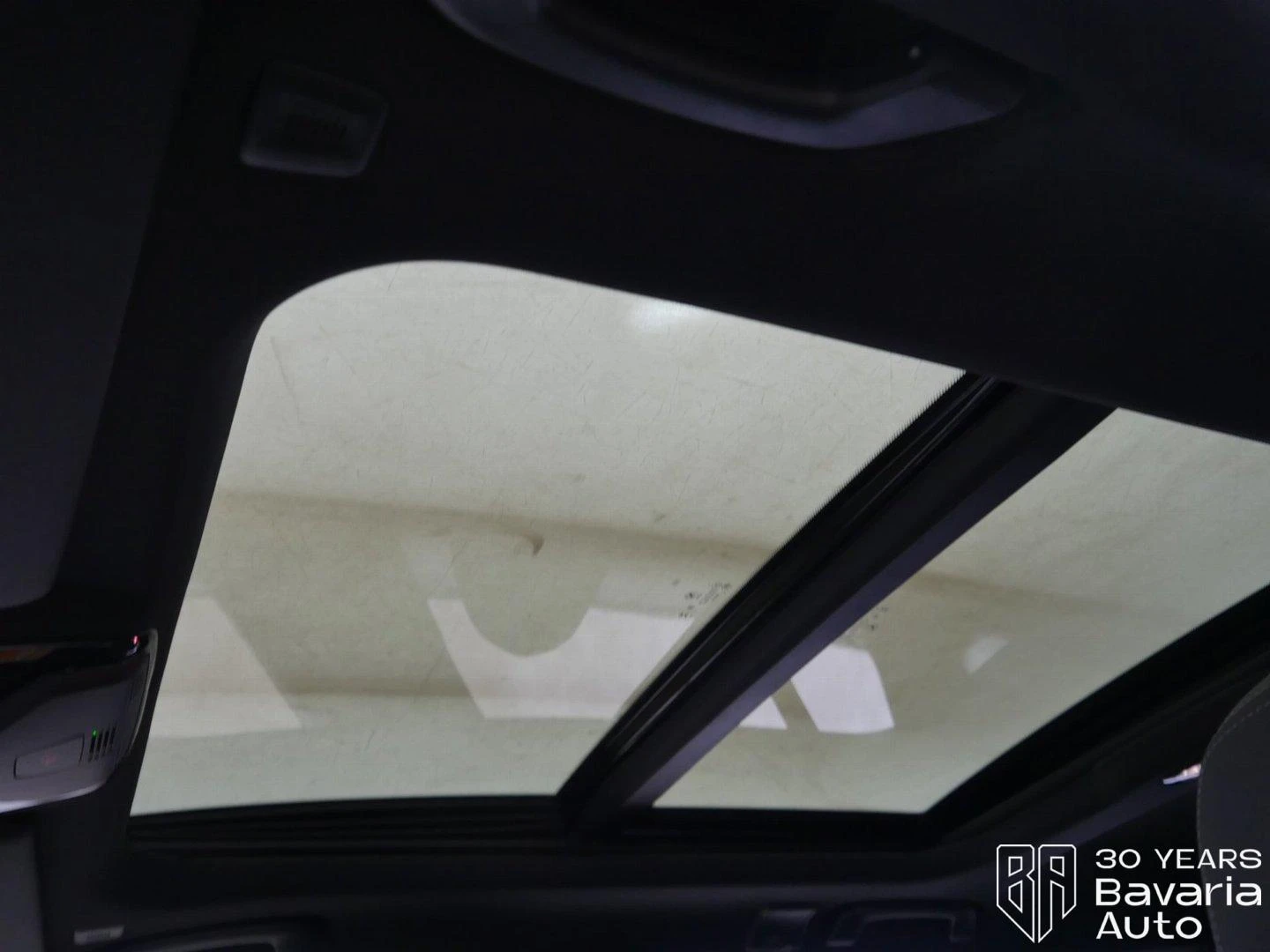 BMW 330 d xDrive Touring M Sport Paket Sportautomatic - изображение 9