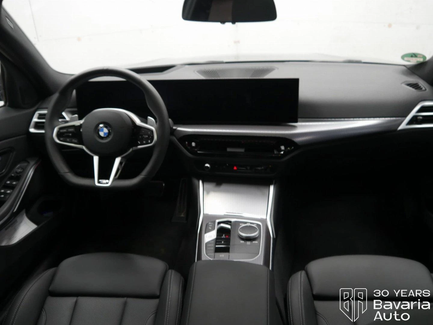 BMW 330 d xDrive Touring M Sport Paket Sportautomatic - изображение 6