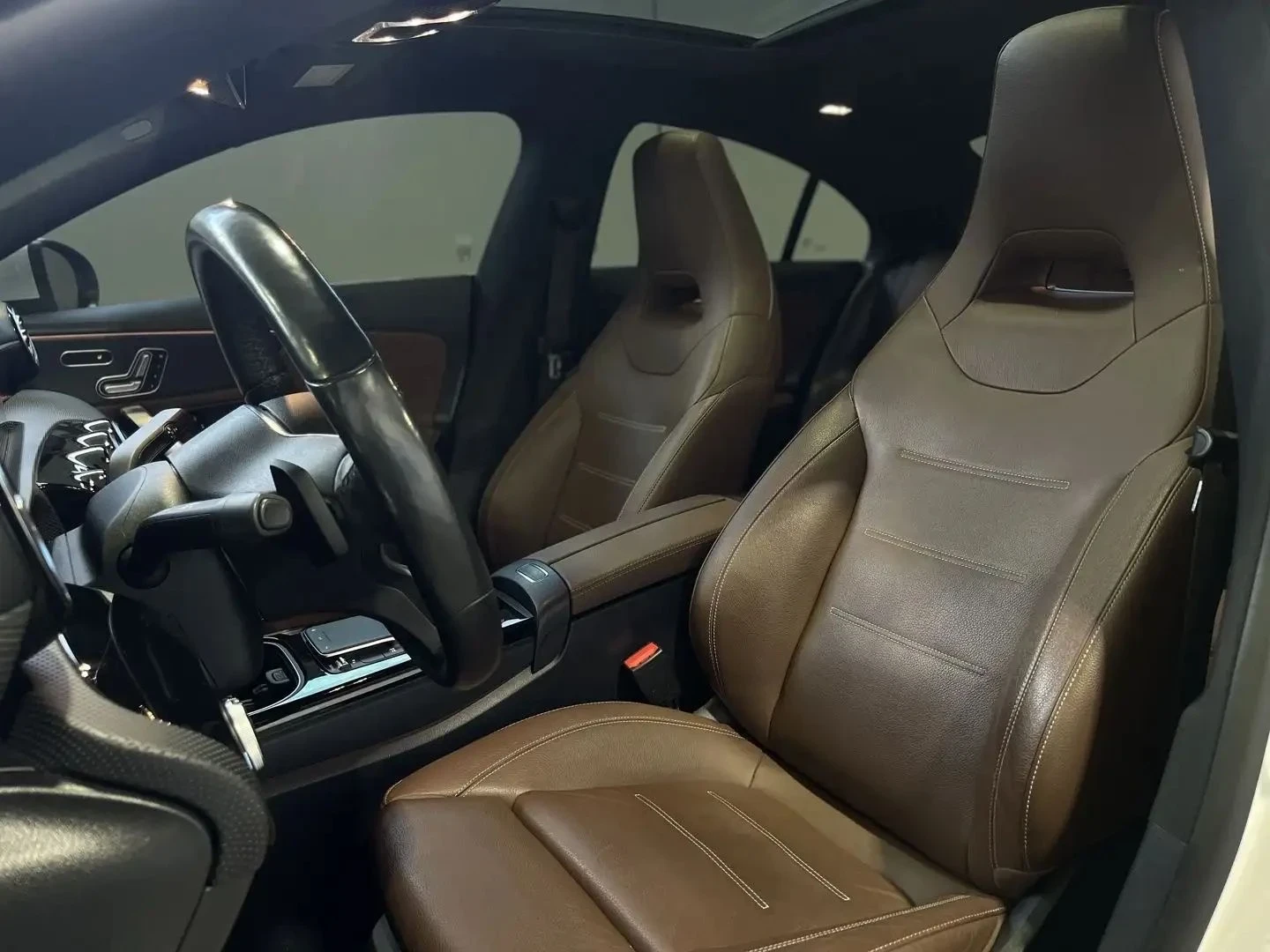 Mercedes-Benz CLA 250 AMG-pkg* Distronic* Apple CarPlay* Ambient* KEYLES - изображение 10