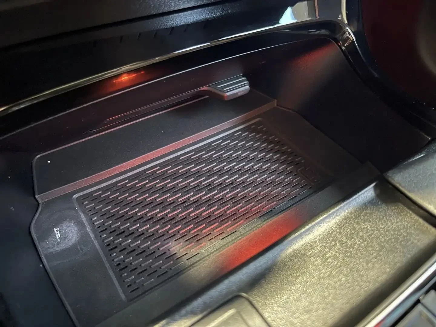 Mercedes-Benz CLA 250 AMG-pkg* Distronic* Apple CarPlay* Ambient* KEYLES | Mobile.bg � ����������� 13