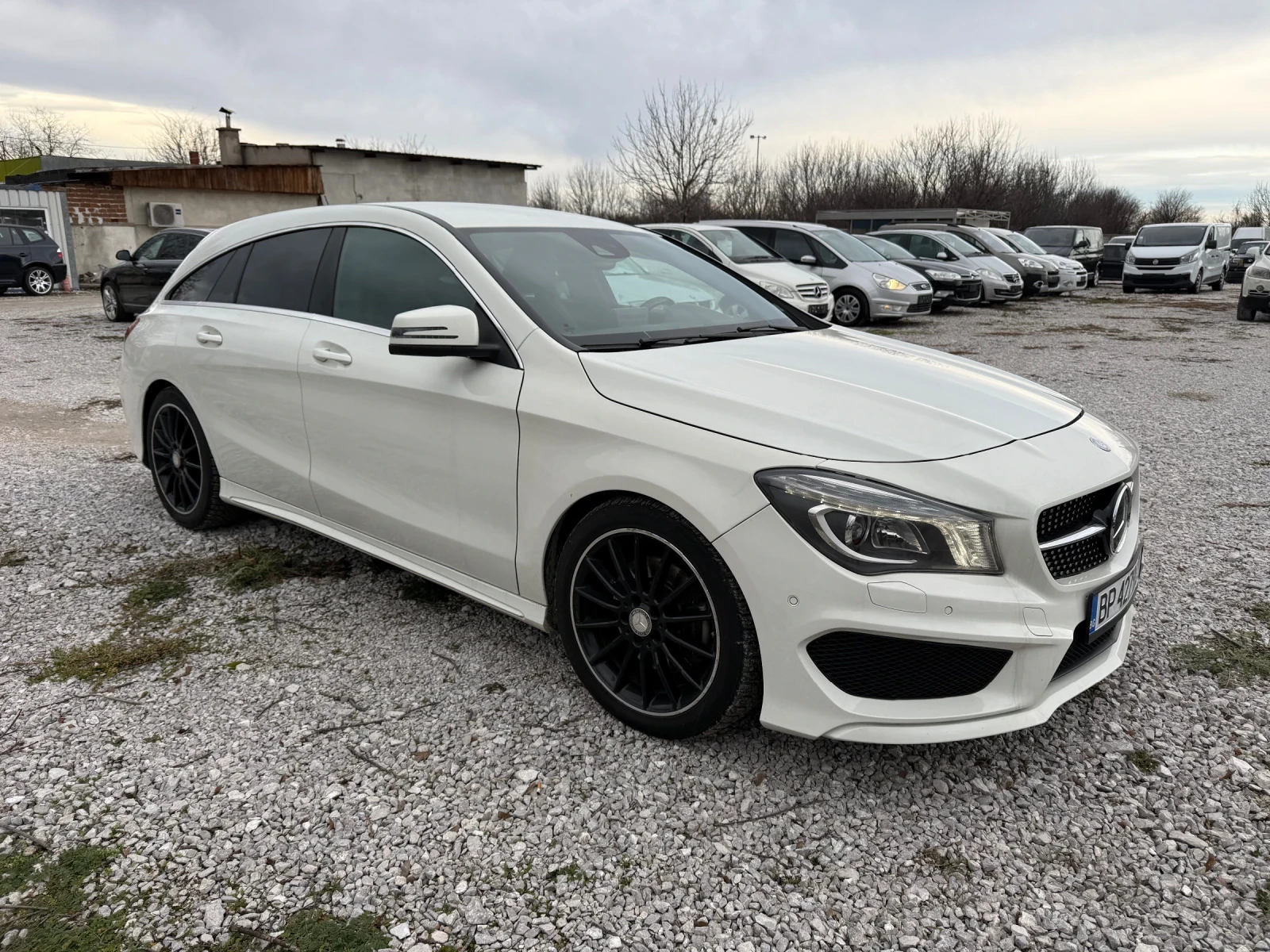 Mercedes-Benz CLA 220 CDI 4Matic AMG ВСИЧКИ ЕКСТРИ - изображение 4
