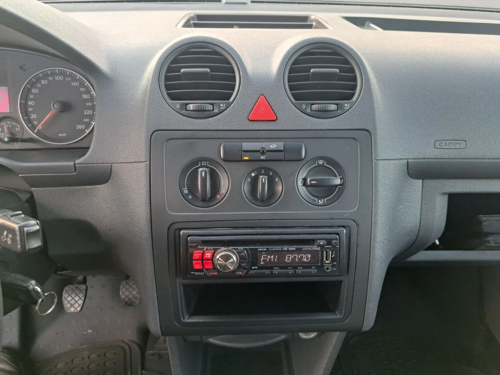 VW Caddy 2.0 ����� ���� | Mobile.bg � ����������� 10