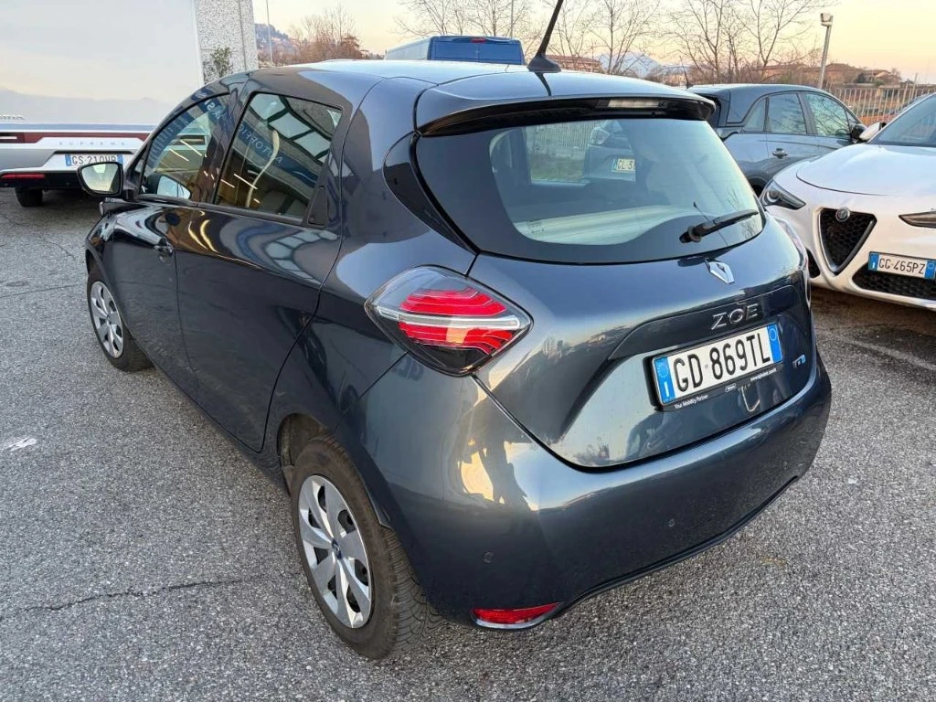 Renault Zoe Life, снимка 4 - Автомобили и джипове - 53995519