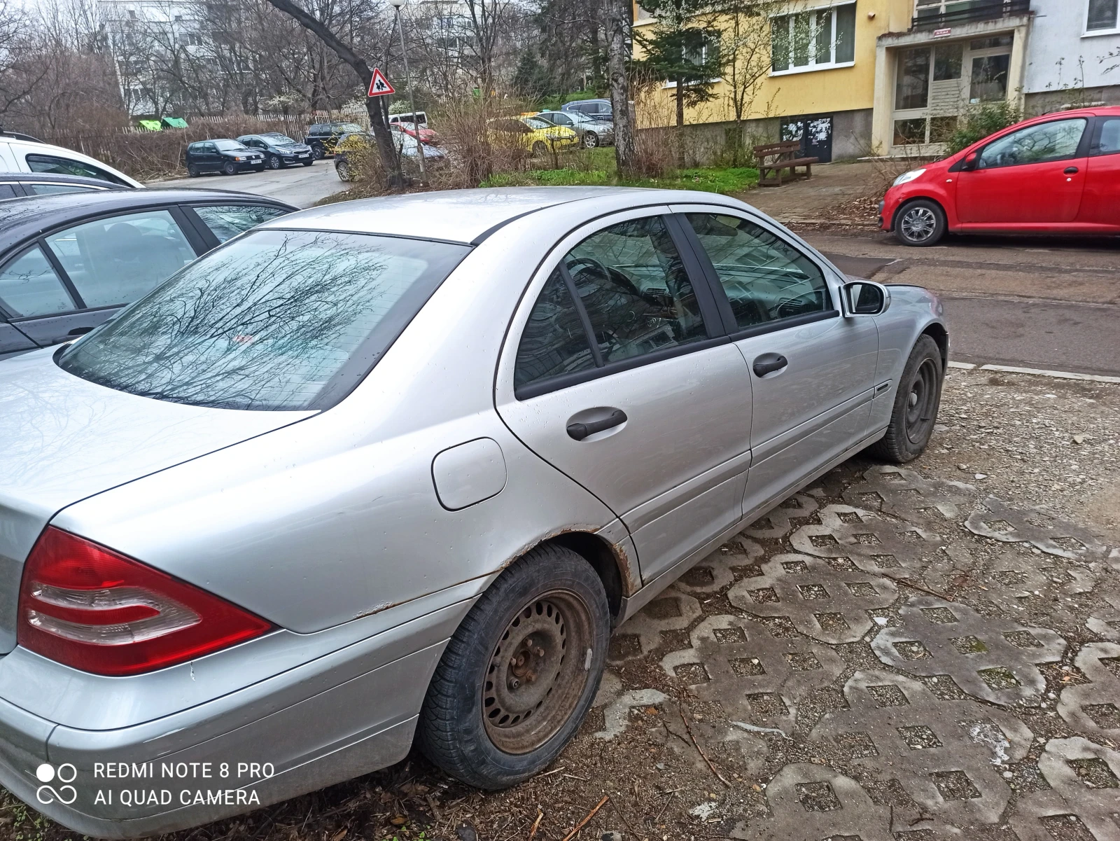 Mercedes-Benz C 180, снимка 5 - Автомобили и джипове - 54070700
