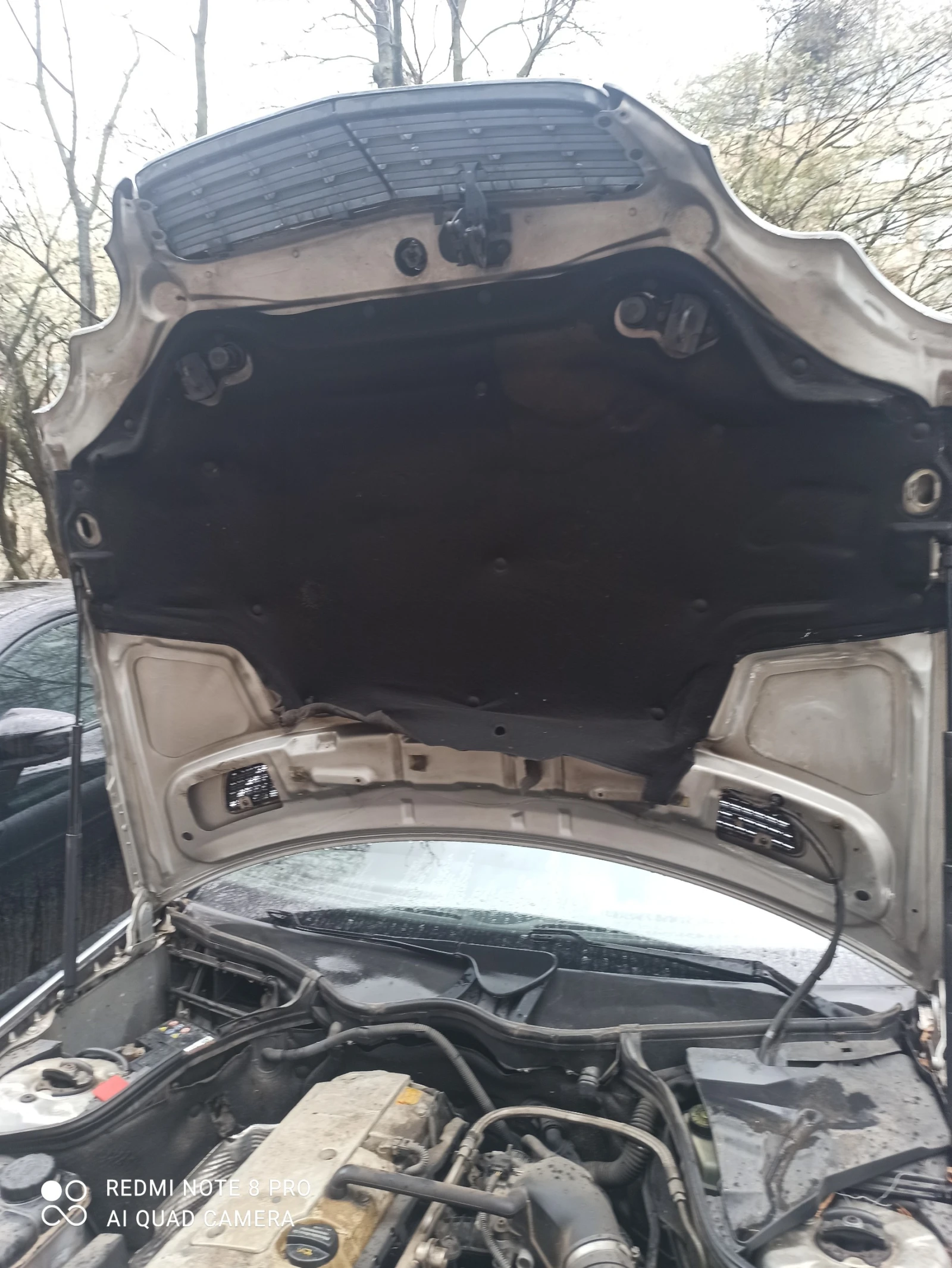 Mercedes-Benz C 180, снимка 6 - Автомобили и джипове - 54070700