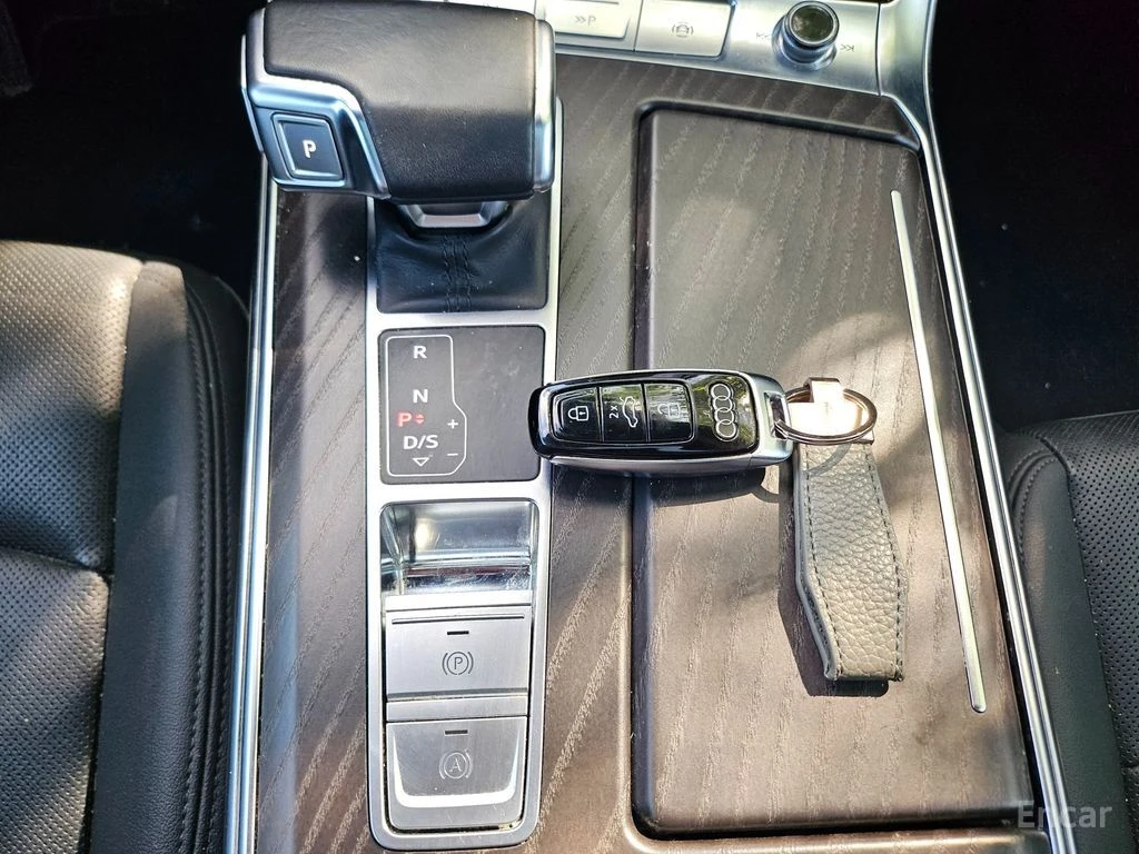 Audi A6 45TFSI* ПОДГРЕВ* ОБДУХВАНЕ* ДИСТРОНИК* LANE* ASSIS, снимка 11 - Автомобили и джипове - 54683019