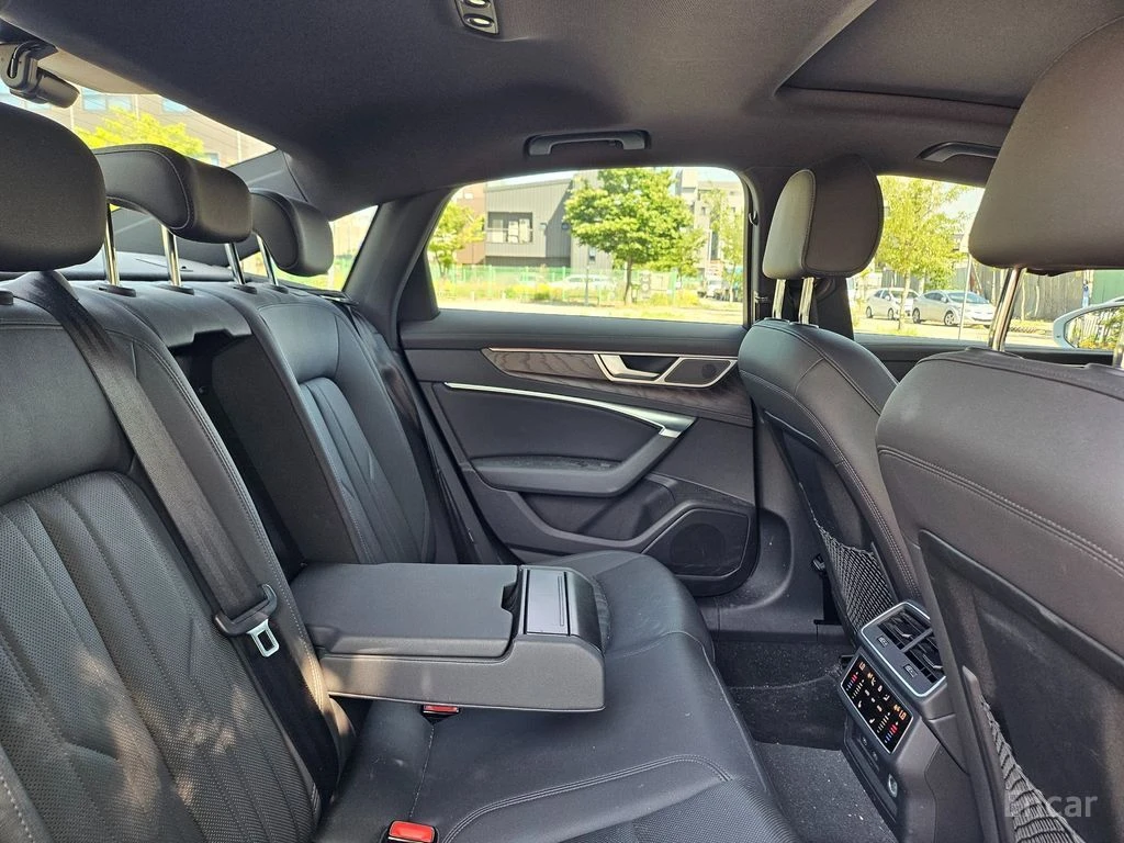 Audi A6 45TFSI* ПОДГРЕВ* ОБДУХВАНЕ* ДИСТРОНИК* LANE* ASSIS, снимка 16 - Автомобили и джипове - 54683019