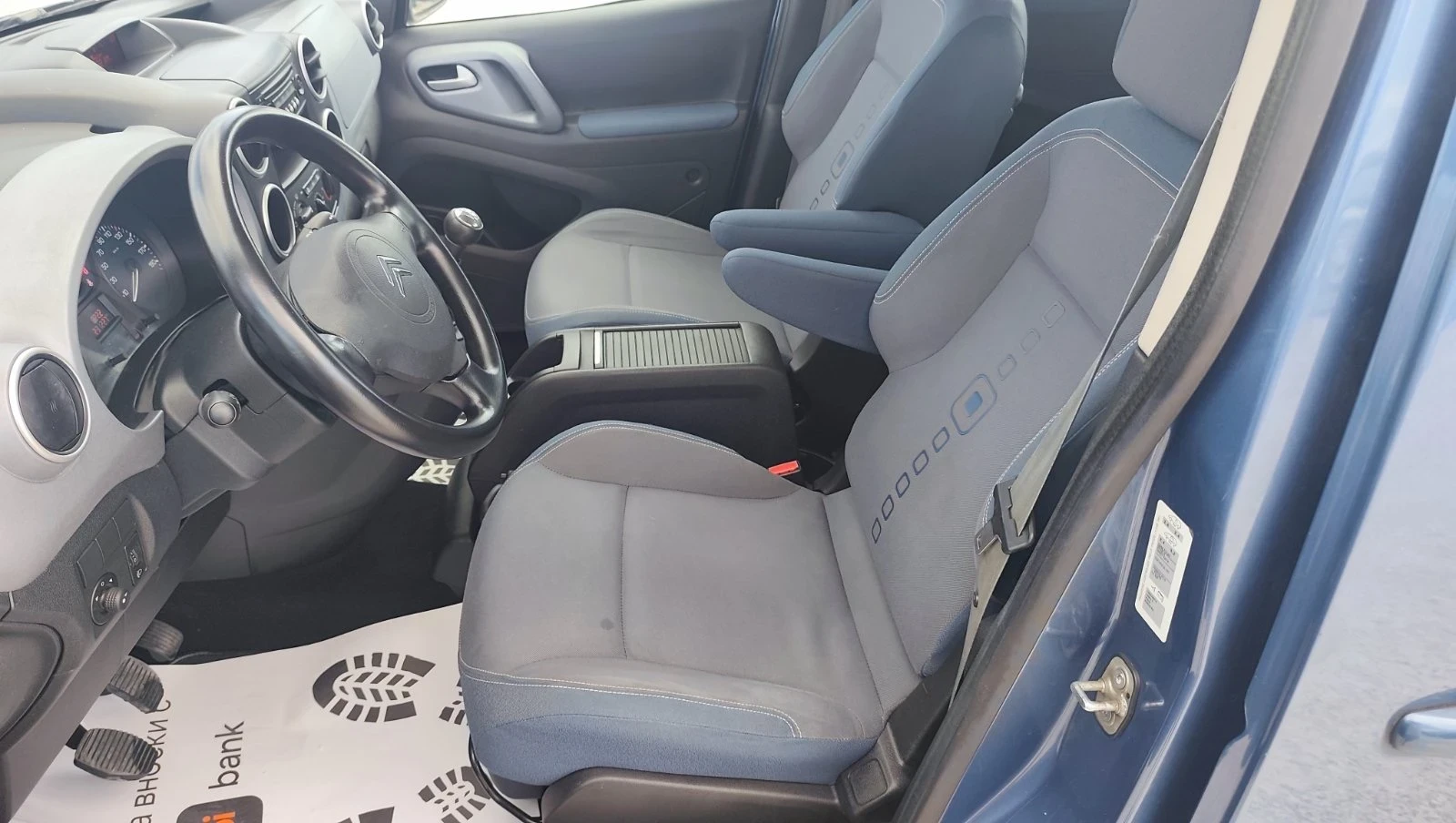 Citroen Berlingo 1.6 HDI 90кс, снимка 10 - Автомобили и джипове - 55674264