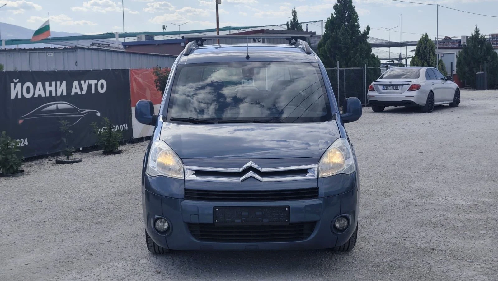 Citroen Berlingo 1.6 HDI 90кс, снимка 5 - Автомобили и джипове - 55674264