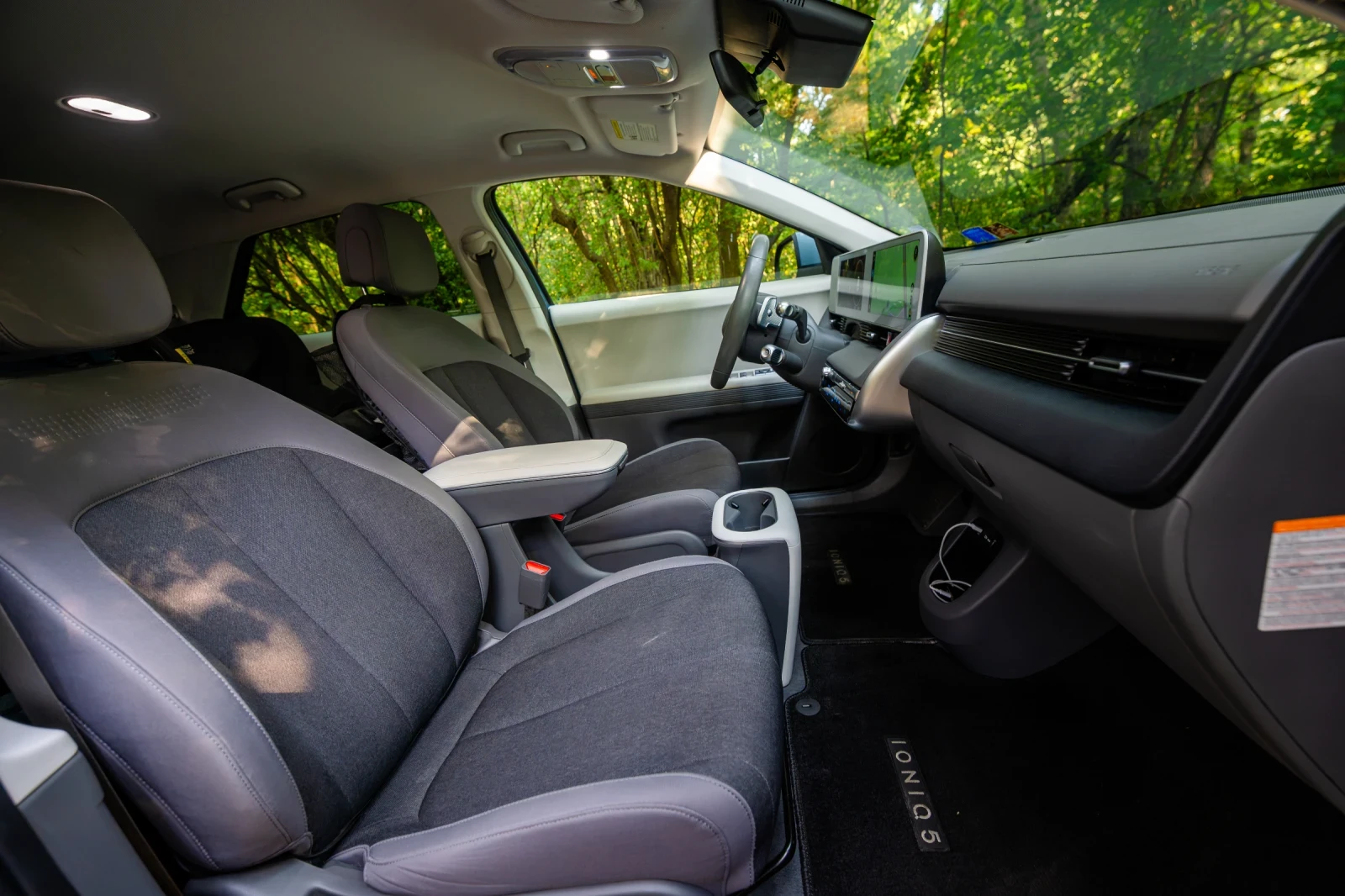 Hyundai Ioniq 5 77kWh* HTRAC* Distronic, снимка 11 - Автомобили и джипове - 55707081