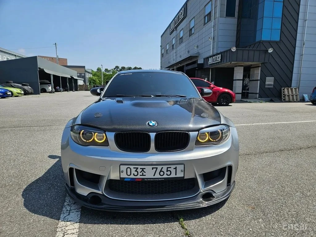BMW 1M * М1* Coupe * АВТОКРЕДИТ БЕЗ ПЪРВОНАЧАЛНА ВНОСКА* , снимка 2 - Автомобили и джипове - 56117718