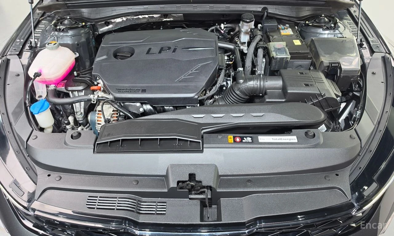 Kia K5 2.0* LANE* ASSIST* ПОДГРЕВ* КАМЕРА* , снимка 17 - Автомобили и джипове - 56295631