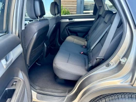 Kia Sorento 2.2 CRDI, снимка 13