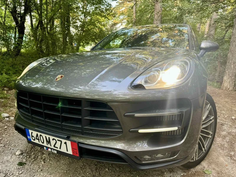 Porsche Macan 3.6 TURBO, снимка 2 - Автомобили и джипове - 48153713