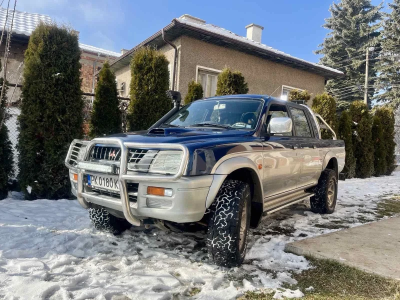 Mitsubishi L200 2.5 diesel, снимка 1 - Автомобили и джипове - 48744354