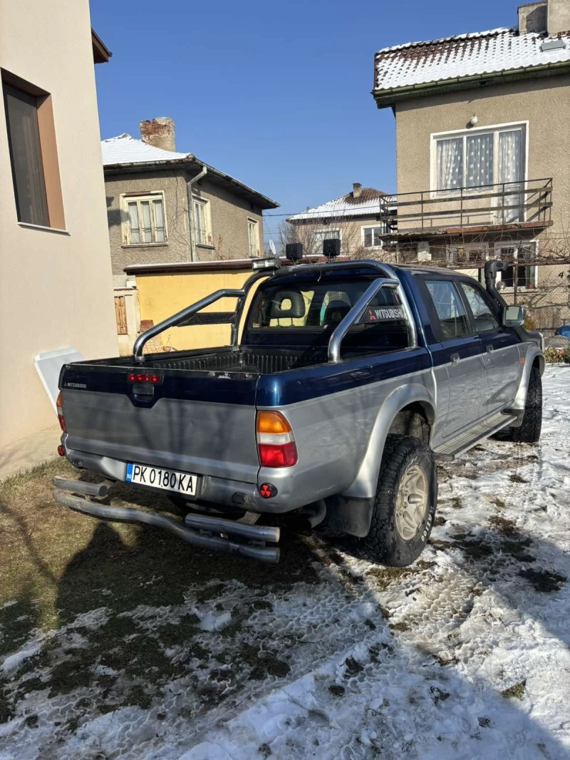 Mitsubishi L200 2.5 diesel, снимка 7 - Автомобили и джипове - 48744354