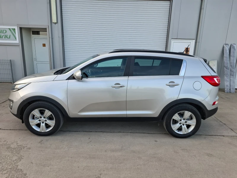 Kia Sportage Navi, снимка 2 - Автомобили и джипове - 49247992