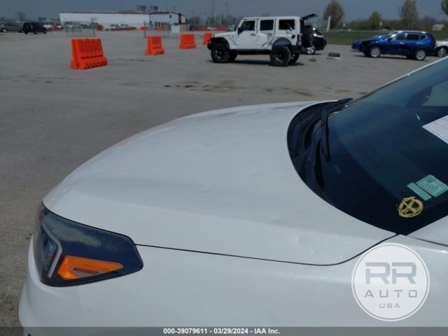 Hyundai Tucson, снимка 6 - Автомобили и джипове - 46383329