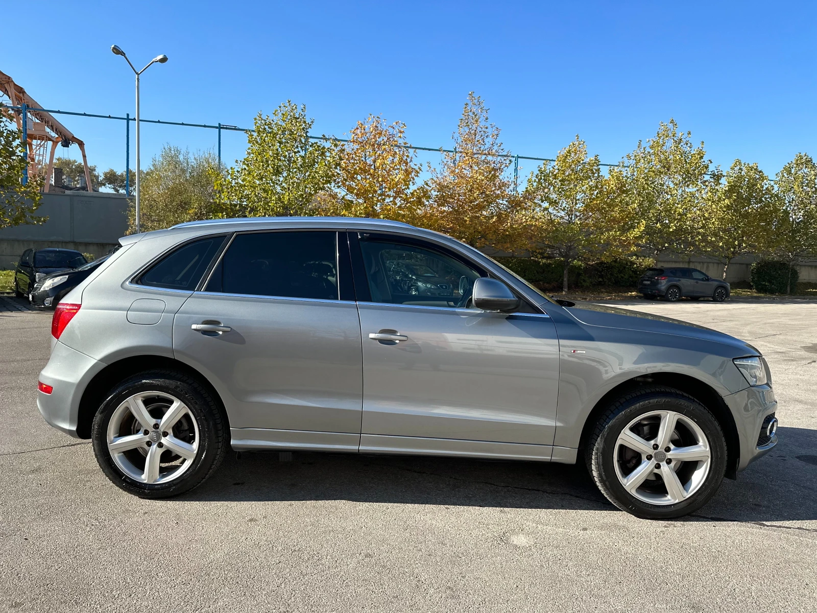 Audi Q5 2.0TFSI 211к.с. - изображение 5