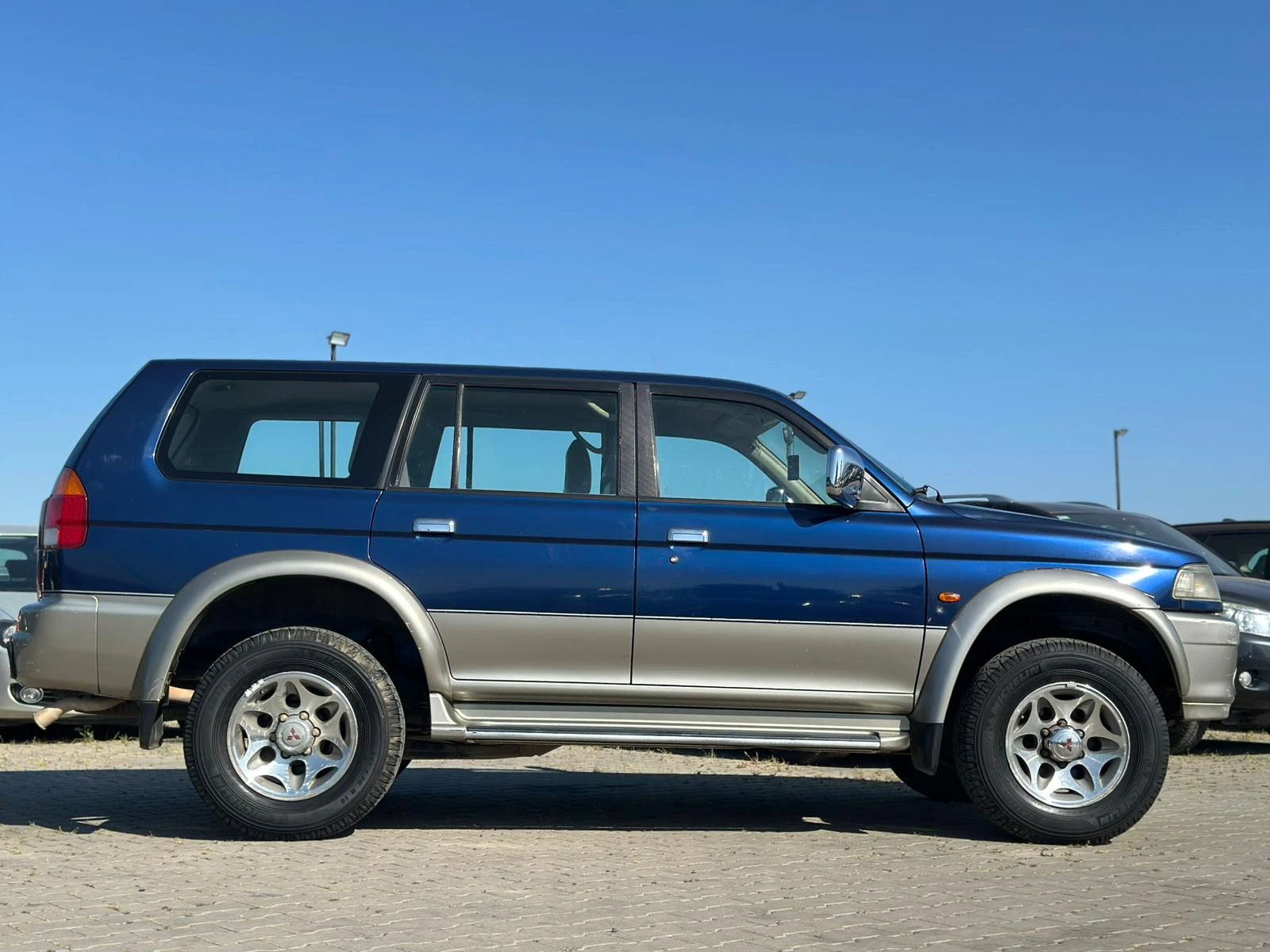 Mitsubishi Pajero sport / 2.5D / ITALY / БЕЗ ТОЧКА РЪЖДА /  - изображение 6